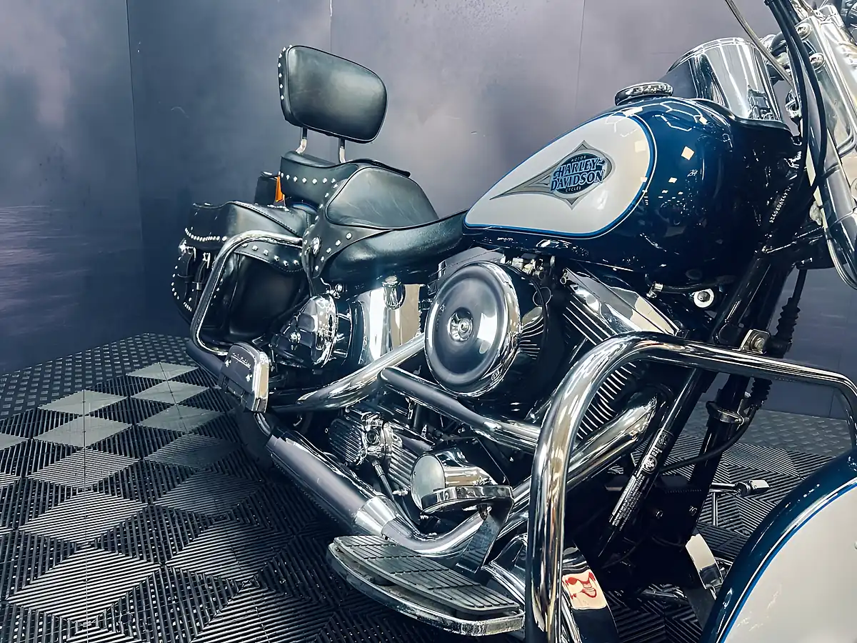 Used 1998 Harley-Davidson Heritage Classic Flstc Blue/Grey - Interior and Exterior details 10