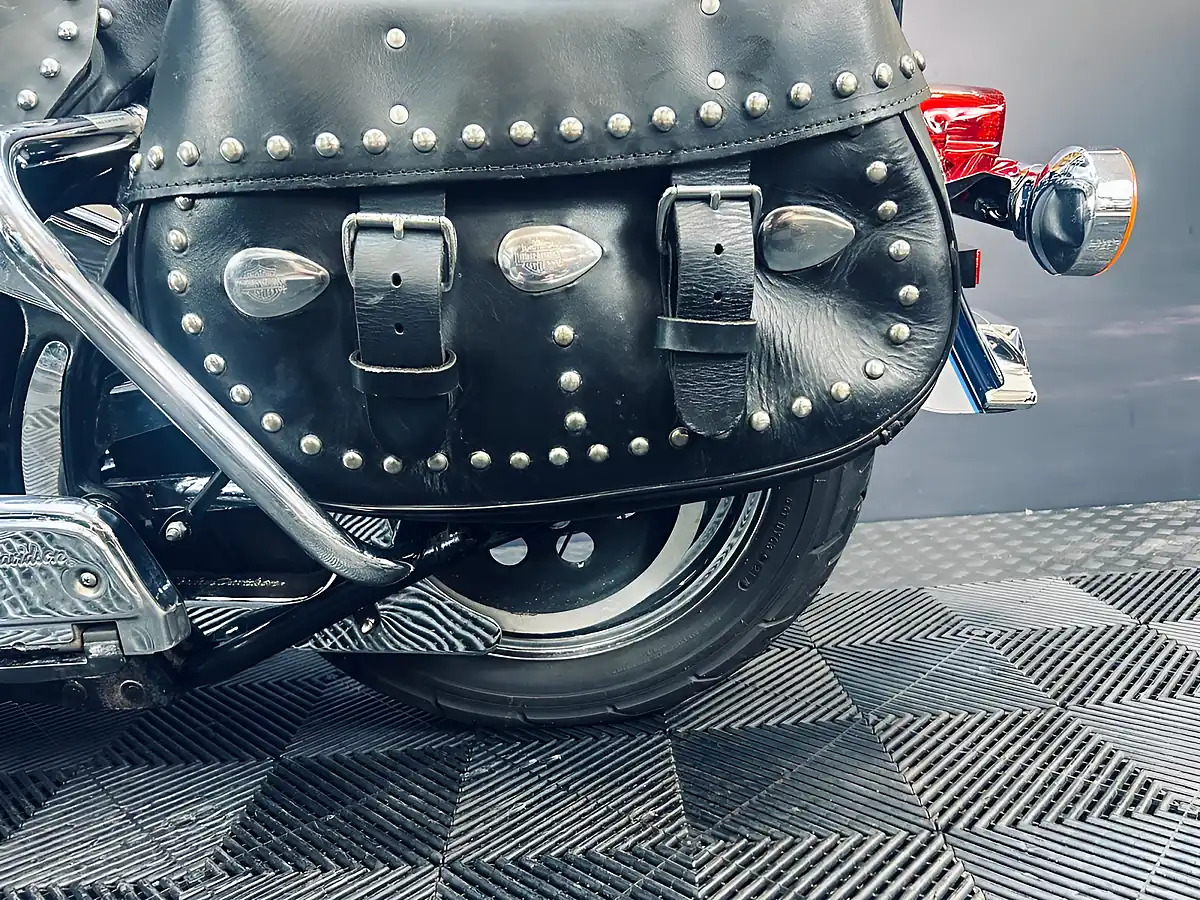 Used 1998 Harley-Davidson Heritage Classic Flstc Blue/Grey - Interior and Exterior details 18