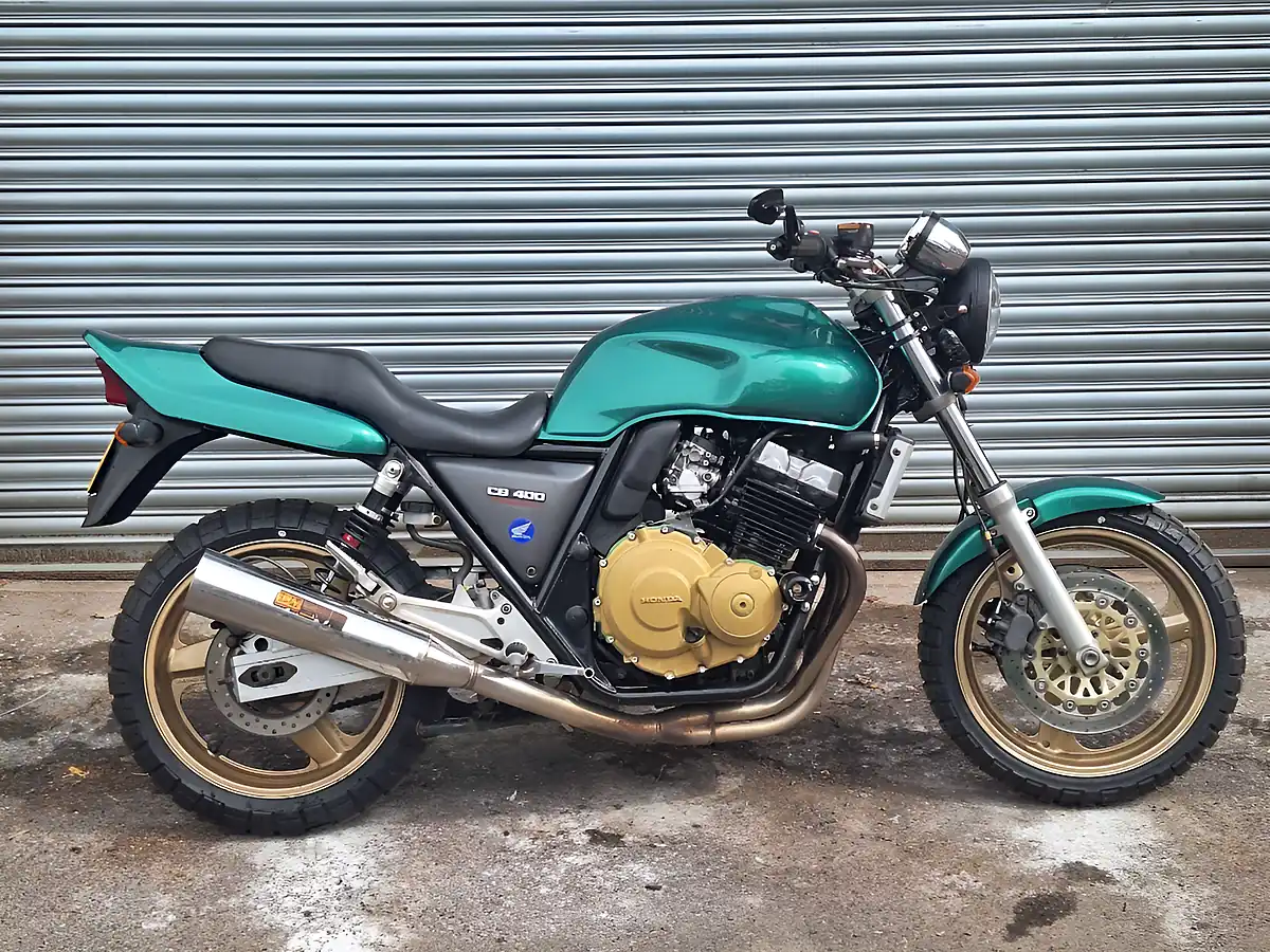 Used 1998 Honda Cb Super Sport Green - Interior and Exterior details 2