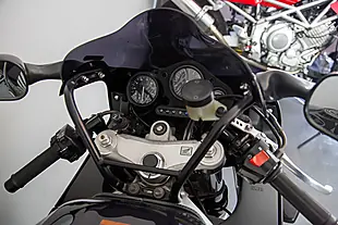 Used 1998 Honda Fireblade Rrv Black - Interior and Exterior details 7