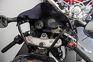 Used 1998 Honda Fireblade Rrv Black - Interior and Exterior details 8