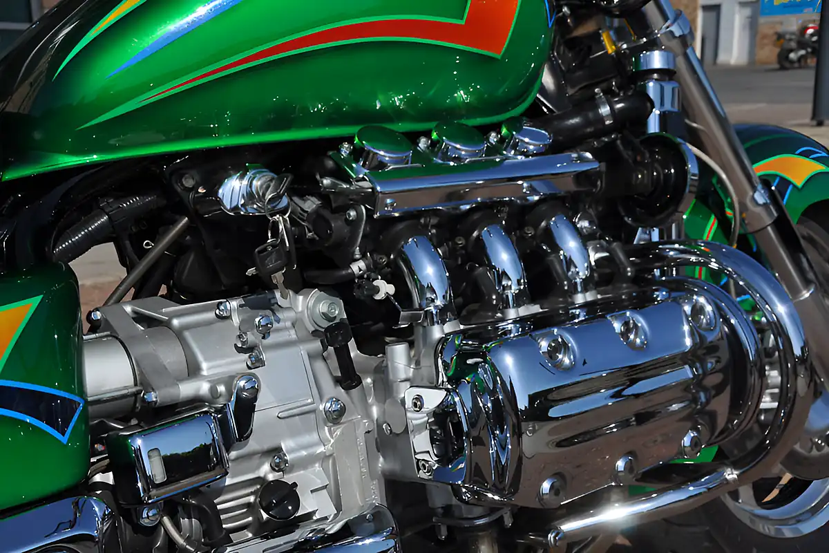 Used 1998 Honda Valkyrie GL1500C F6C Green - Interior and Exterior details 11