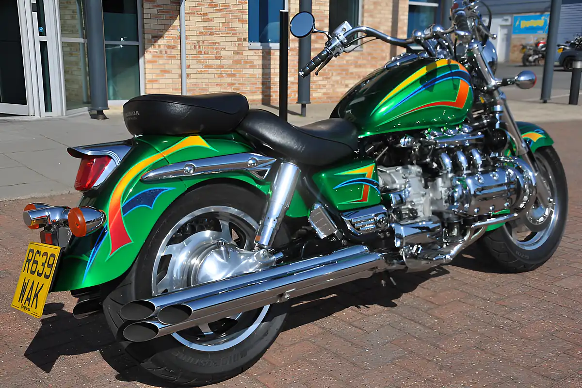 Used 1998 Honda Valkyrie GL1500C F6C Green - Interior and Exterior details 2