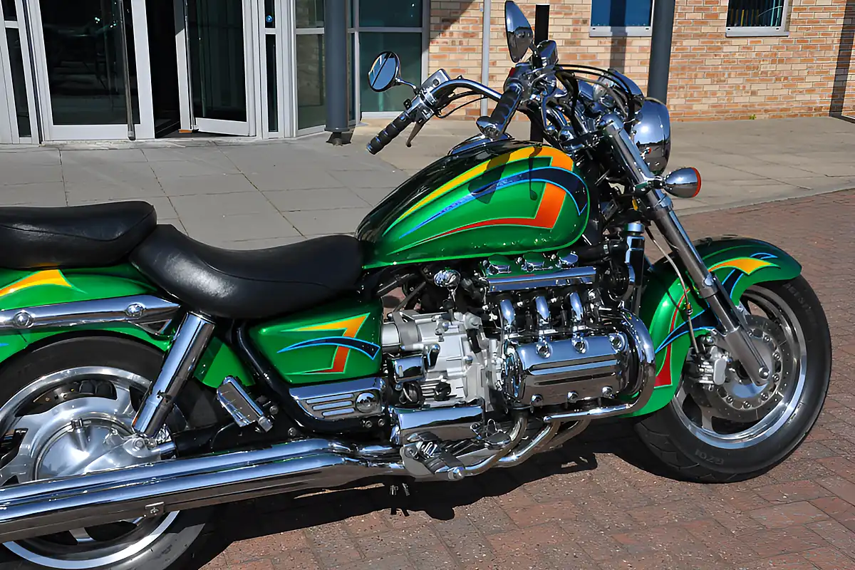Used 1998 Honda Valkyrie GL1500C F6C Green - Interior and Exterior details 4