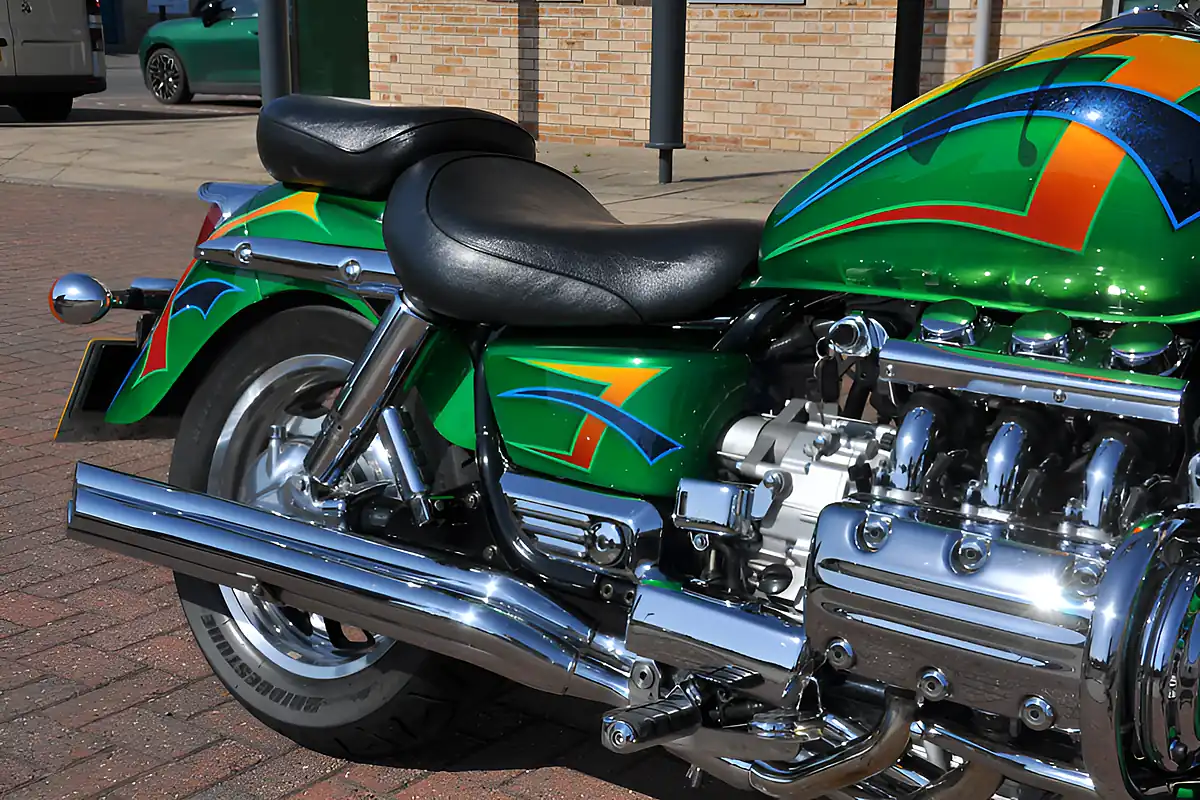 Used 1998 Honda Valkyrie GL1500C F6C Green - Interior and Exterior details 5