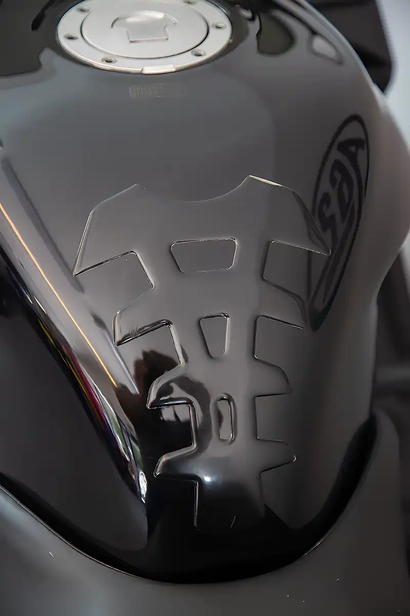 Used 1998 Honda VFR800 Black - Interior and Exterior details 11