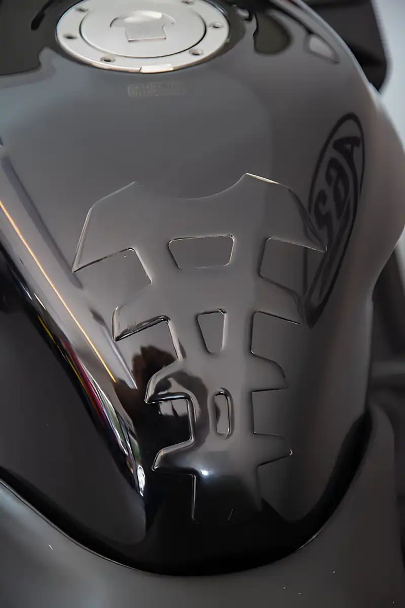 Used 1998 Honda VFR800 Black - Interior and Exterior details 12