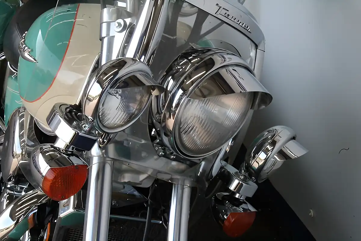 Used 1998 Honda VT1100 Green - Interior and Exterior details 14