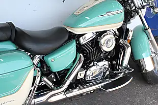 Used 1998 Honda VT1100 Green - Interior and Exterior details 9