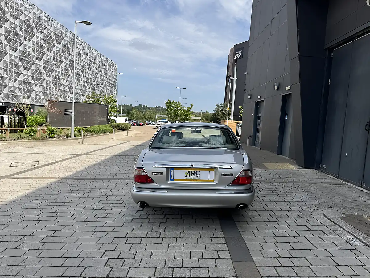 Used 1998 Jaguar XJ8 Lwb Silver - Interior and Exterior details 12