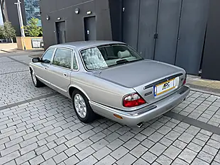 Used 1998 Jaguar XJ8 Lwb Silver - Interior and Exterior details 13