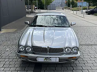 Used 1998 Jaguar XJ8 Lwb Silver - Interior and Exterior details 2