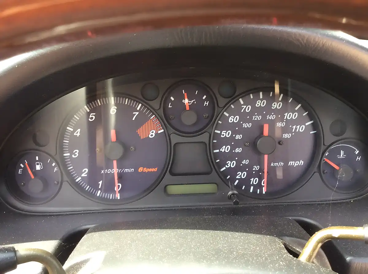 Used 1998 Mazda MX-5 Vs Black - Interior and Exterior details 12