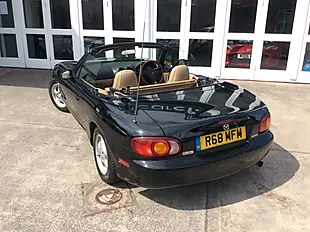 Used 1998 Mazda MX-5 Vs Black - Interior and Exterior details 8