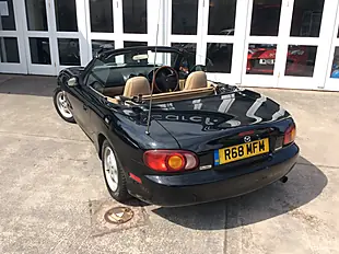 Used 1998 Mazda MX-5 Vs Black - Interior and Exterior details 9