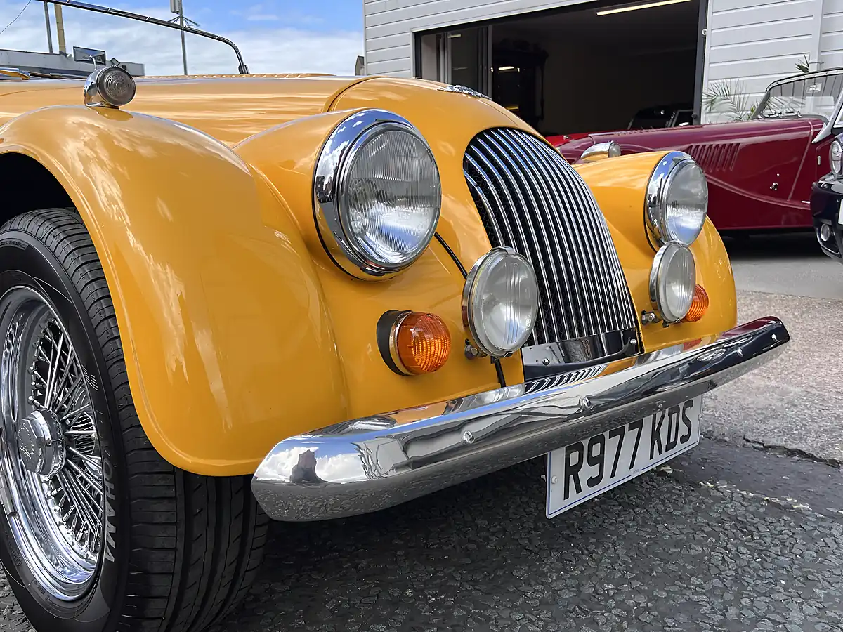 Used 1998 Morgan Plus 4 Four Seater Yellow - Interior and Exterior details 20