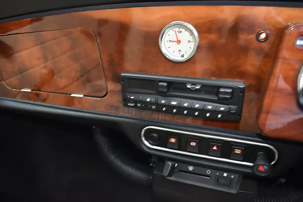 Used 1998 Rover MINI Orange - Interior and Exterior details 17