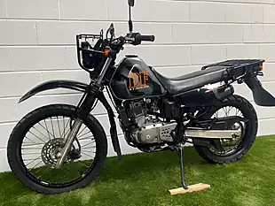 Used 1998 Suzuki df200e Grey - Interior and Exterior details 5