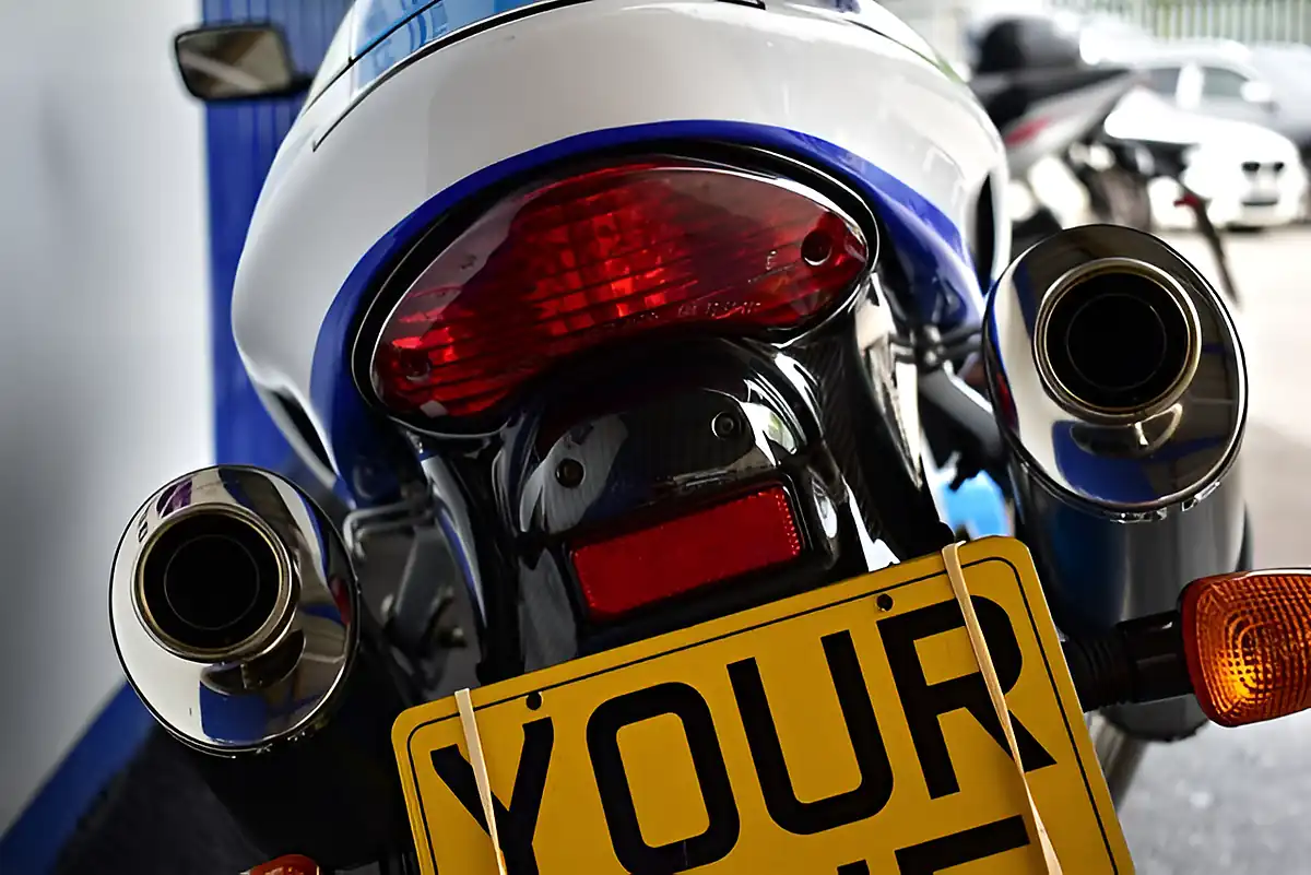 Used 1998 Suzuki Tl 1000 R White - Interior and Exterior details 19