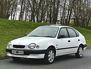 Used 1998 Toyota Corolla Sportif White - Interior and Exterior details 12