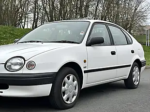 Used 1998 Toyota Corolla Sportif White - Interior and Exterior details 14