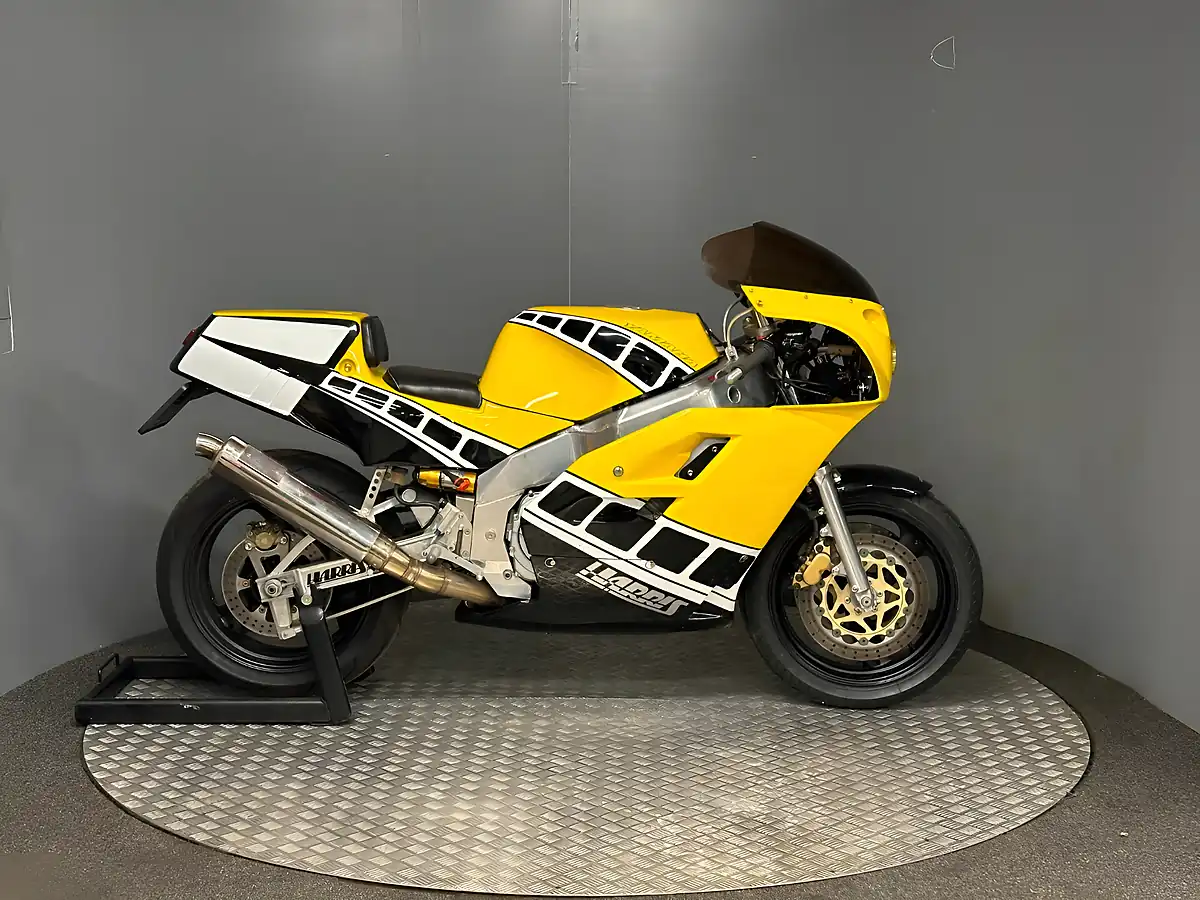 Used 1998 Yamaha FZR1000 Classic Yellow - Front View