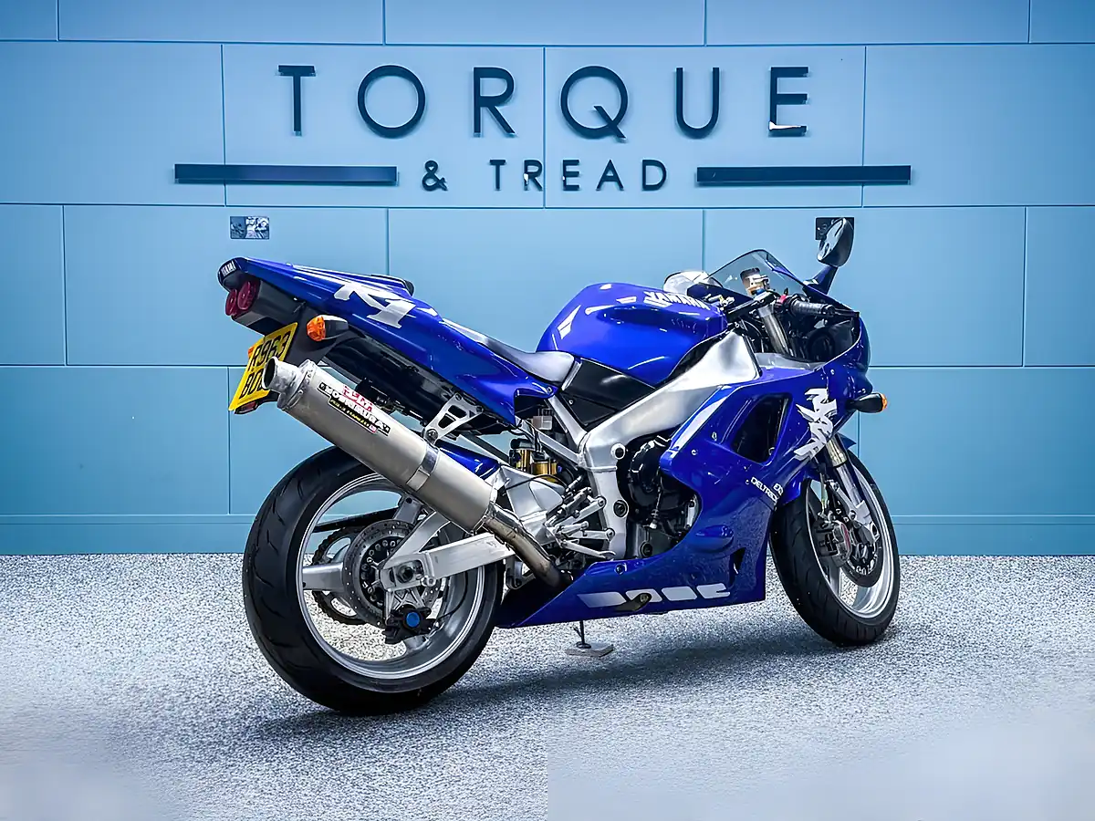 Used 1998 Yamaha R1 4XV Blue - Interior and Exterior details 3