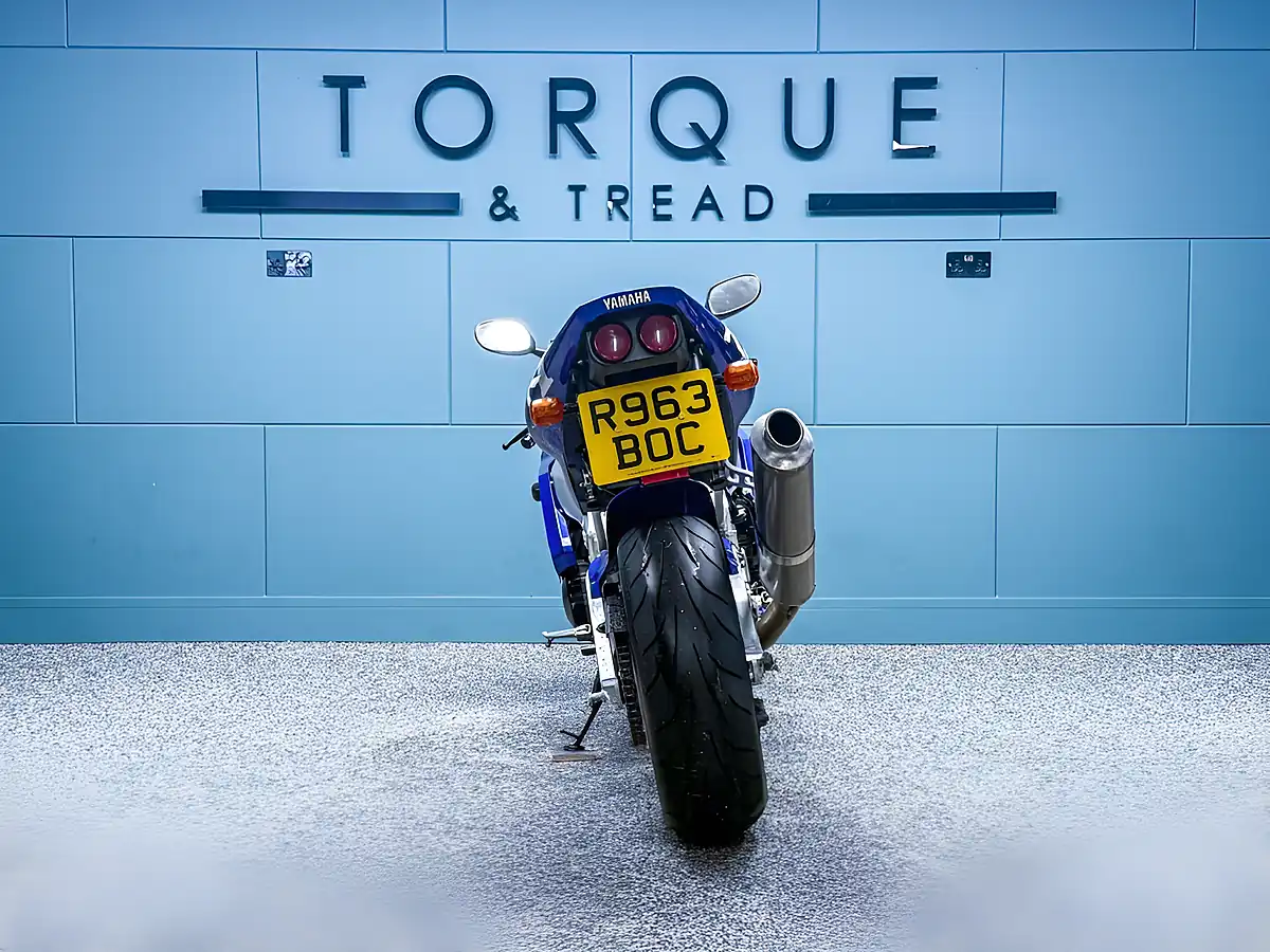 Used 1998 Yamaha R1 4XV Blue - Interior and Exterior details 5