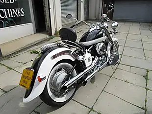 Used 1998 Yamaha XVS650A Dragstar Classi Black/White - Interior and Exterior details 3