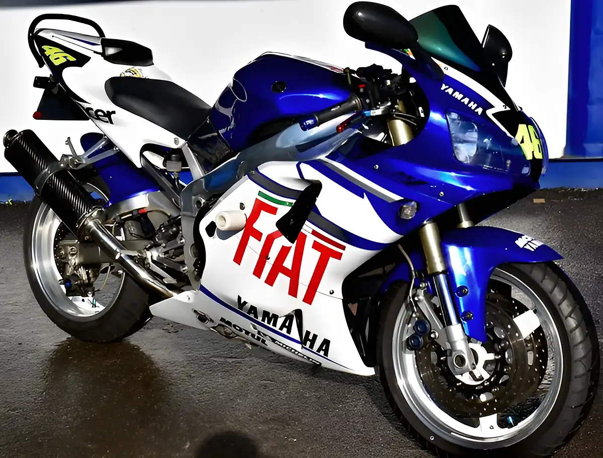 Used 1998 Yamaha Yzf R1 Rossi Replica Blue - Interior and Exterior details 10