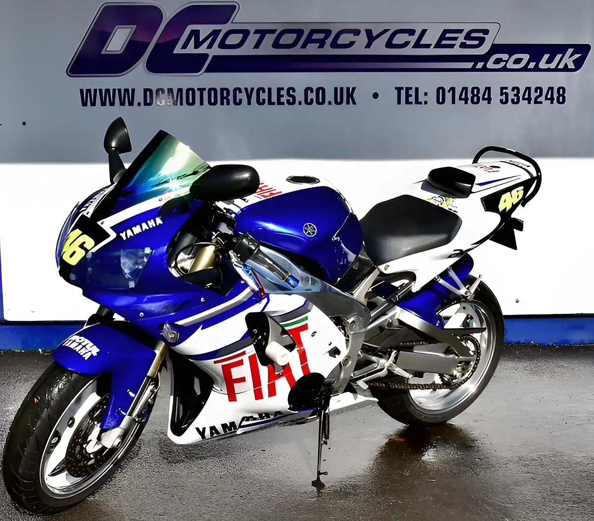 Used 1998 Yamaha Yzf R1 Rossi Replica Blue - Interior and Exterior details 5