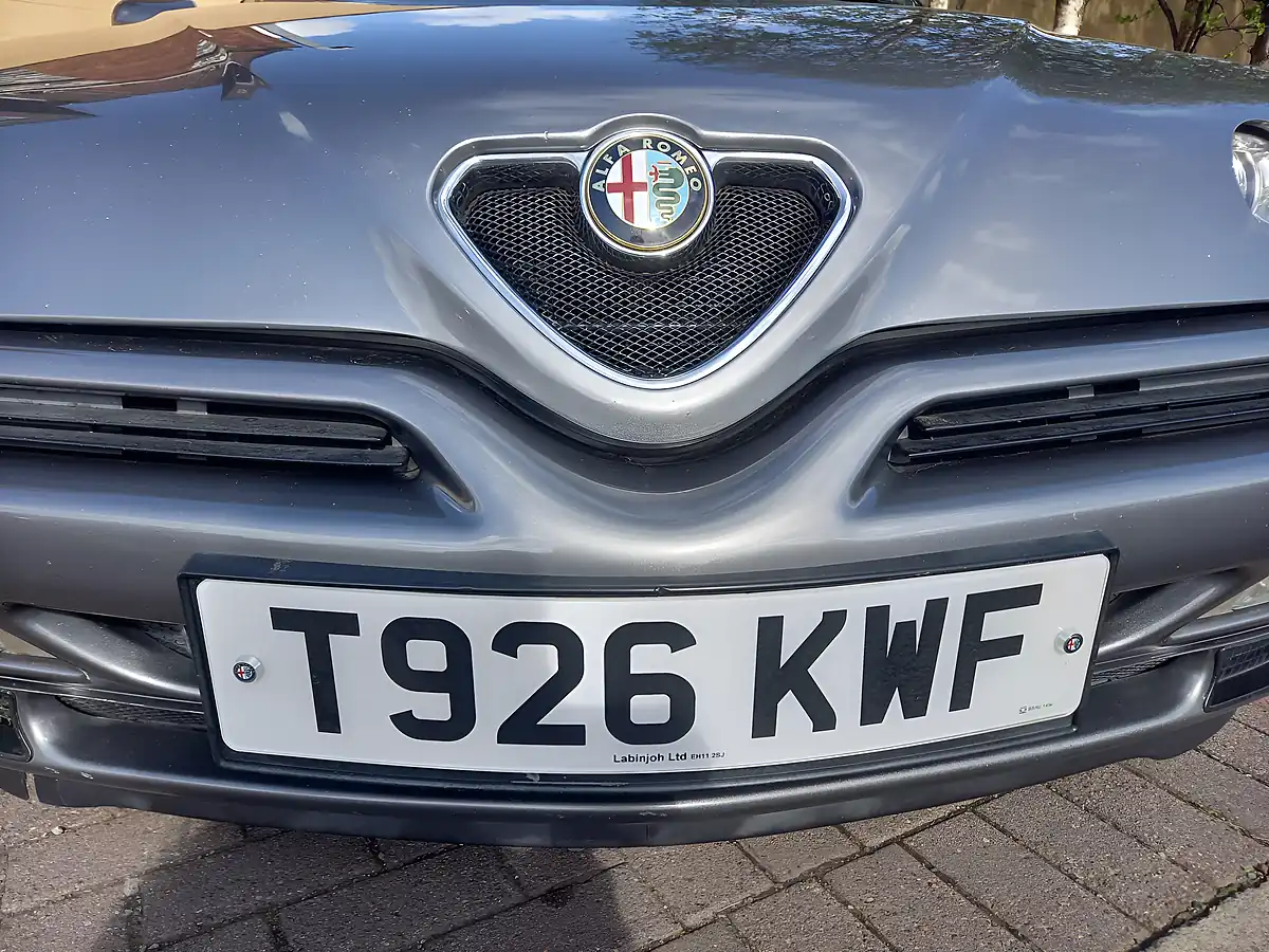 Used 1999 Alfa Romeo Gtv Grey Metallic - Interior and Exterior details 18