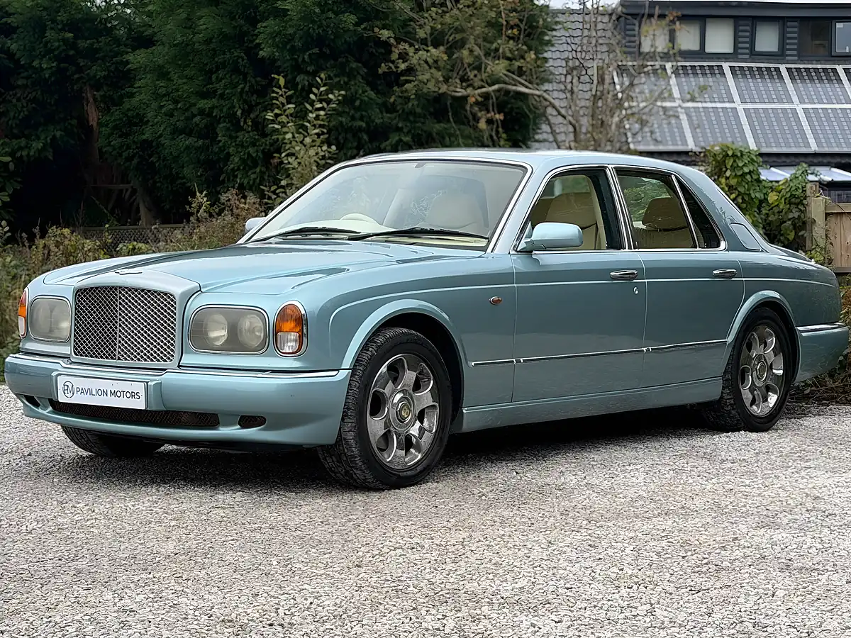 Used 1999 Bentley Arnage Blue - Interior and Exterior details 8