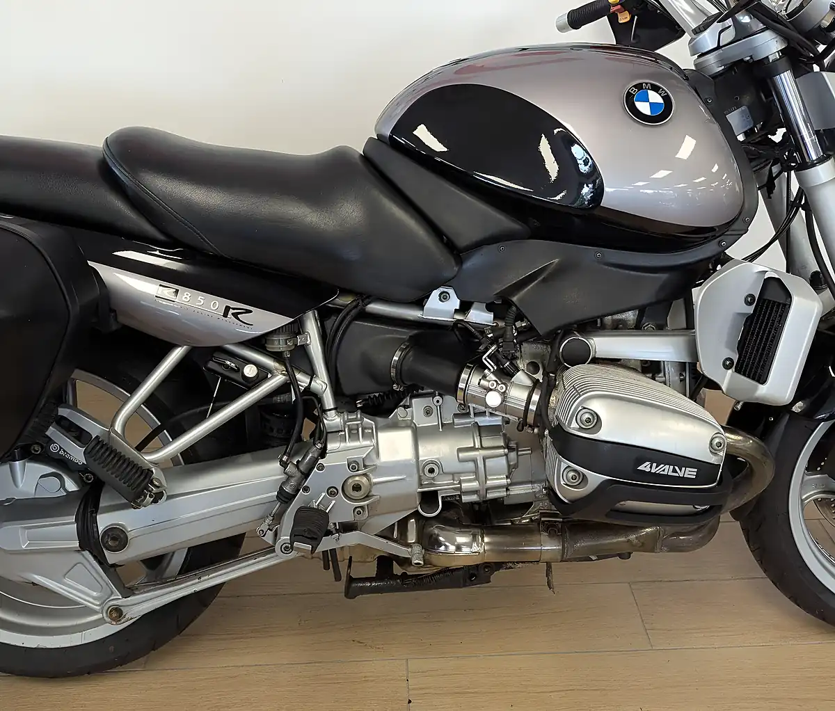 Used 1999 BMW R850 R Naked - Interior and Exterior details 10