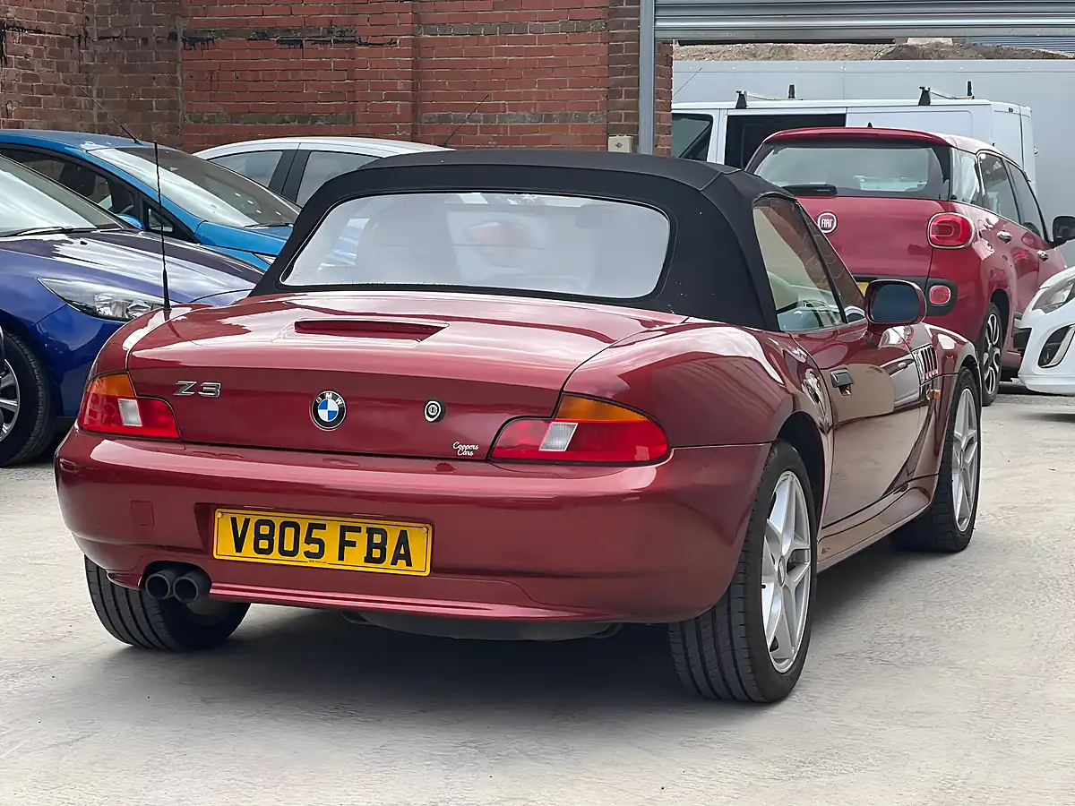 Used 1999 BMW Z3 Roadster 2dr Red - Interior and Exterior details 10