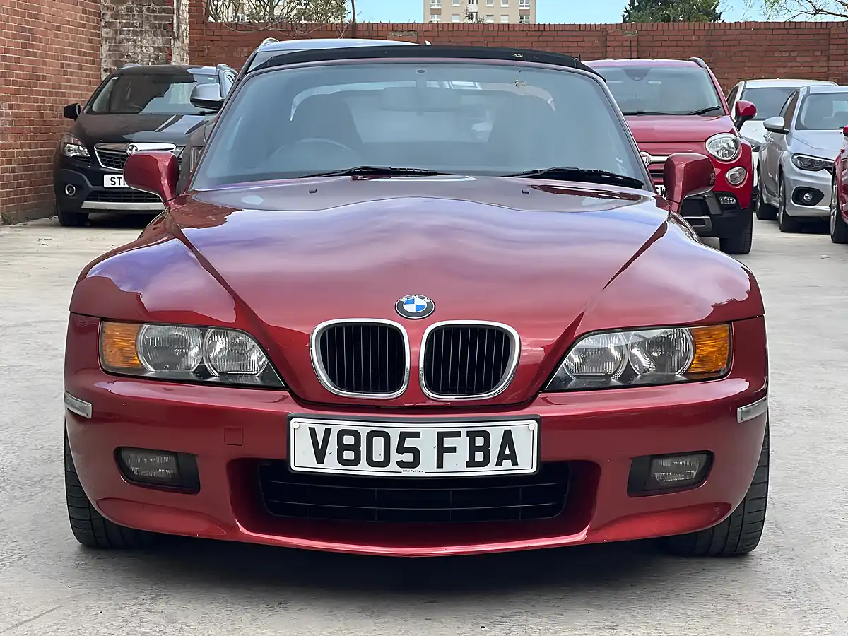 Used 1999 BMW Z3 Roadster 2dr Red - Interior and Exterior details 3