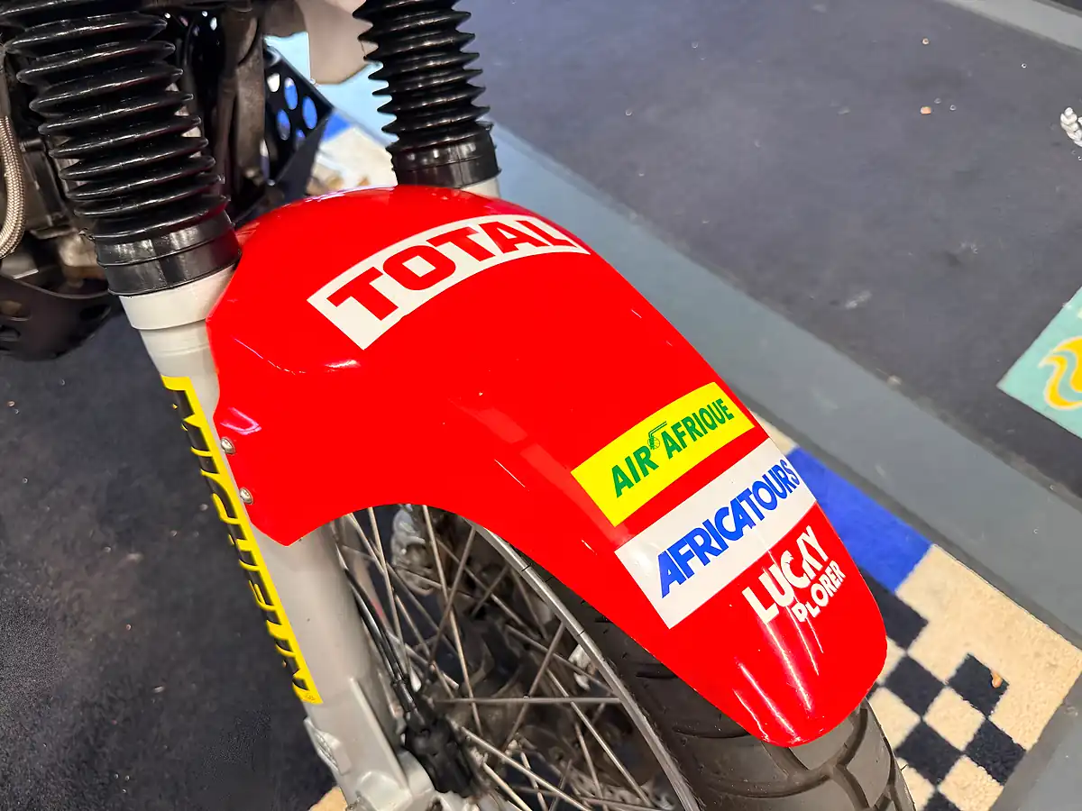 Used 1999 Cagiva Elefant Lucky Explorer - Interior and Exterior details 12