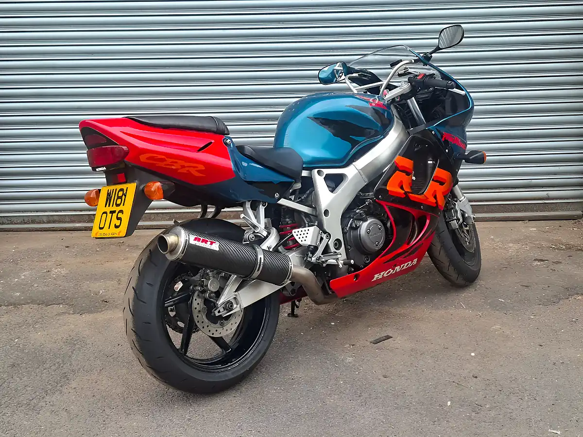 Used 1999 Honda CBR900 Rr Blue - Interior and Exterior details 7