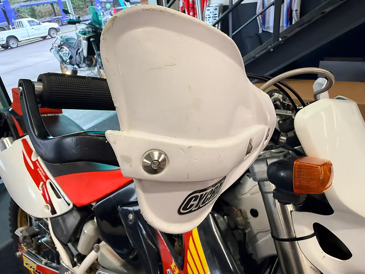 Used 1999 Honda CRM250AR - Interior and Exterior details 14