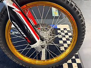 Used 1999 Honda CRM250AR - Interior and Exterior details 5