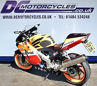 Used 1999 Honda VFR400 NC30 Multicolour - Interior and Exterior details 7
