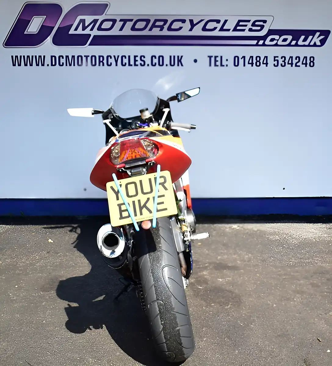 Used 1999 Honda VFR400 NC30 Multicolour - Interior and Exterior details 8