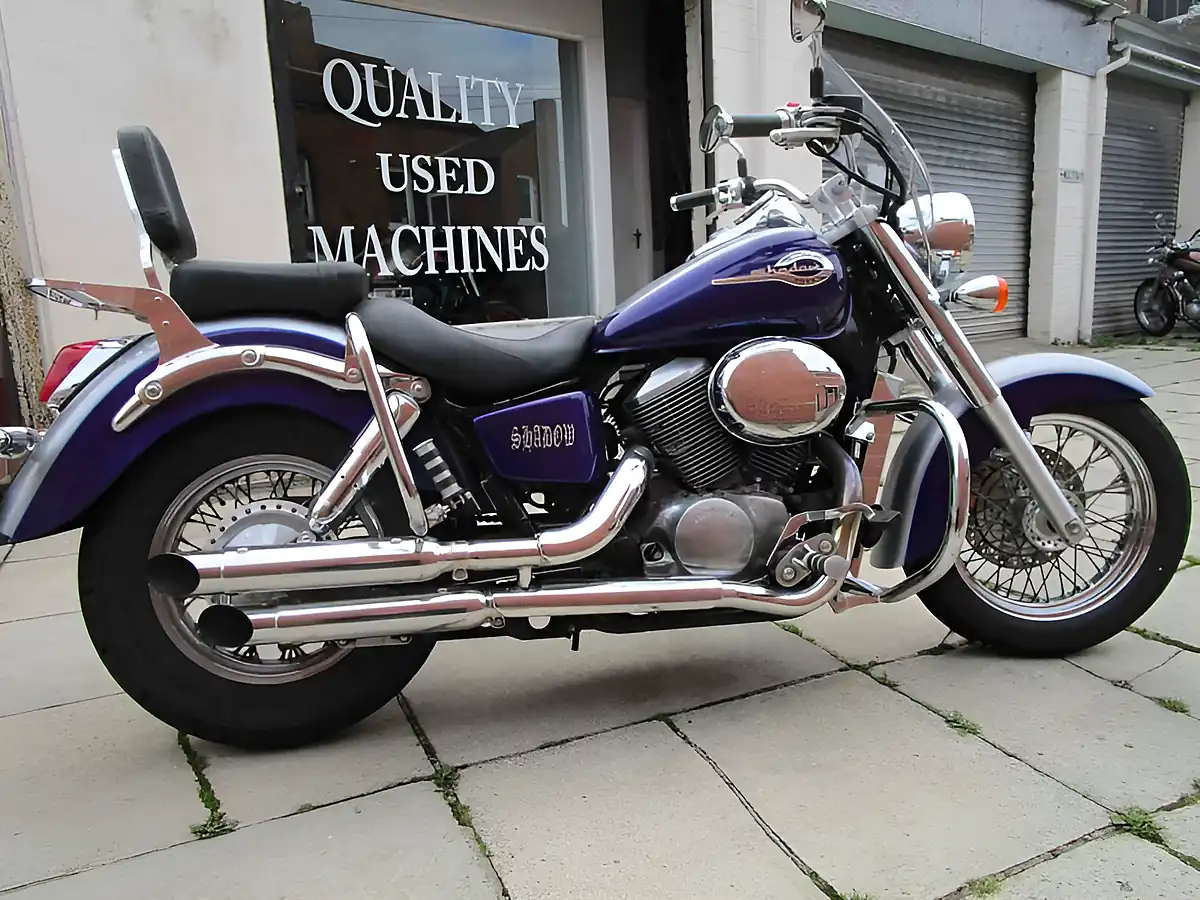 Used 1999 Honda Vt 750 Cruiser Cruiser Purple - Front View