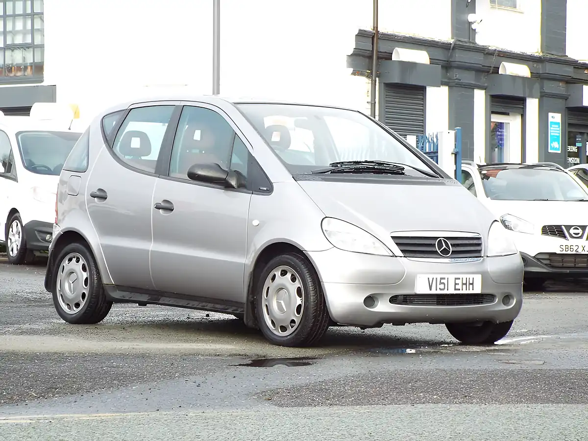 Used 1999 Mercedes-Benz a Class Classic Silver - Interior and Exterior details 14