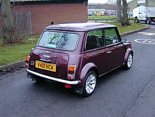 Used 1999 Rover MINI Classic Cooper 40th Anniversary Ltd Ed Mulberry Red - Interior and Exterior details 3