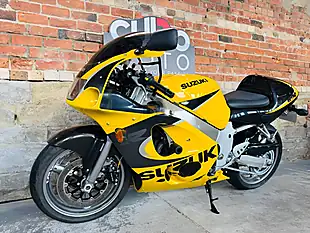 Used 1999 Suzuki GSXR600 Srad Yellow - Interior and Exterior details 12