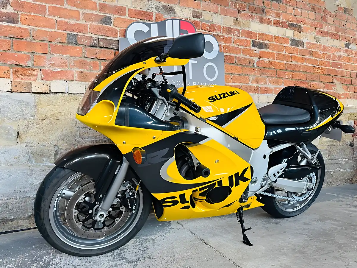 Used 1999 Suzuki GSXR600 Srad Yellow - Interior and Exterior details 12