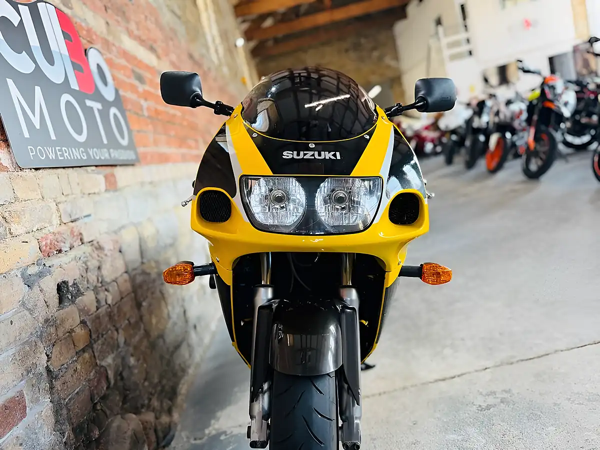 Used 1999 Suzuki GSXR600 Srad Yellow - Interior and Exterior details 19