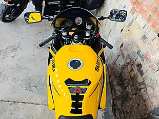 Used 1999 Suzuki GSXR600 Srad Yellow - Interior and Exterior details 20