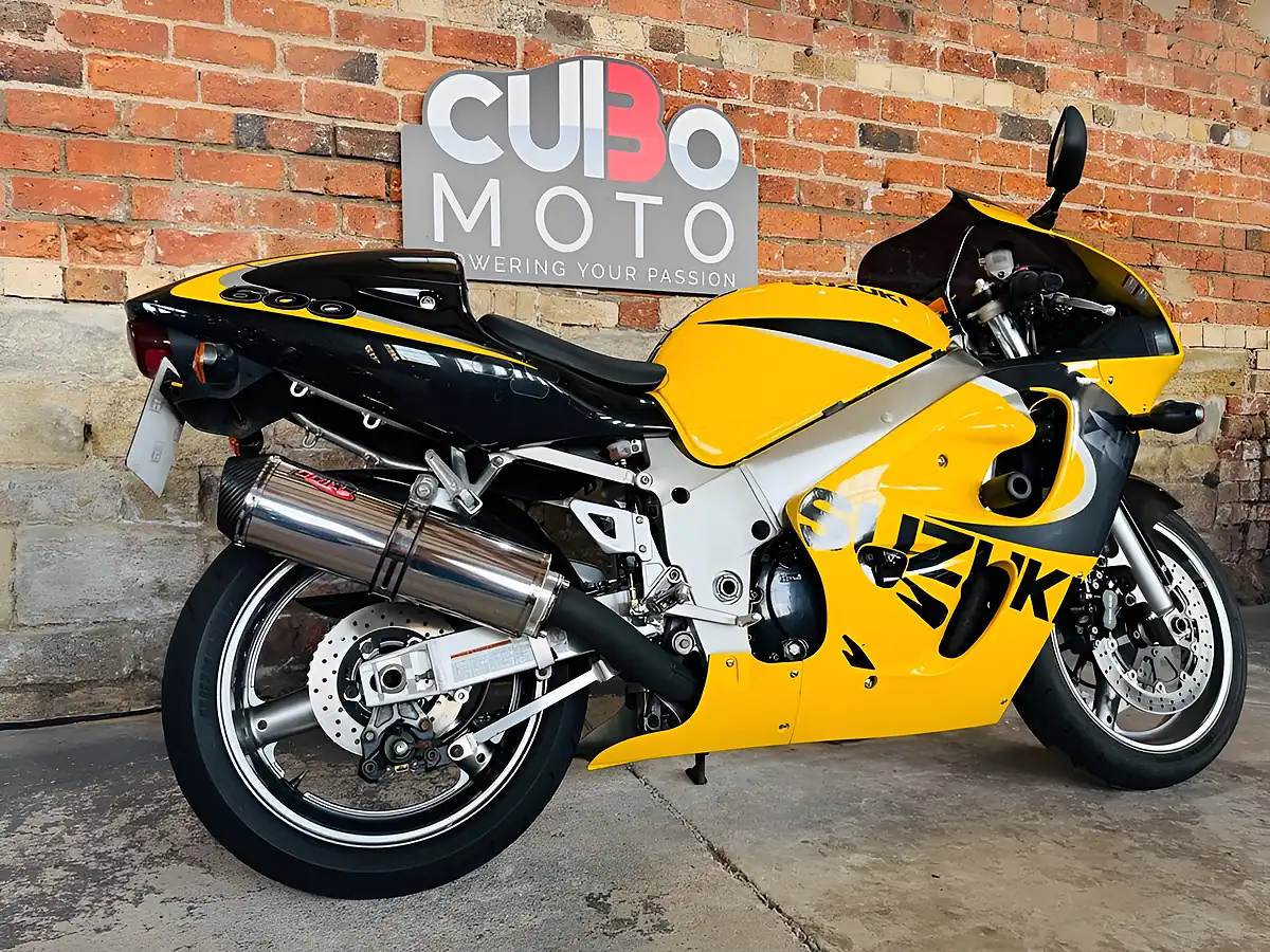 Used 1999 Suzuki GSXR600 Srad Yellow - Interior and Exterior details 4